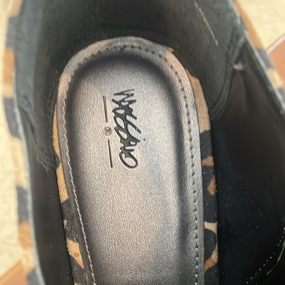 NWOT Massimo leopard print stacked heels with side zipper. Size 7 1/2. - Picture 4 of 8